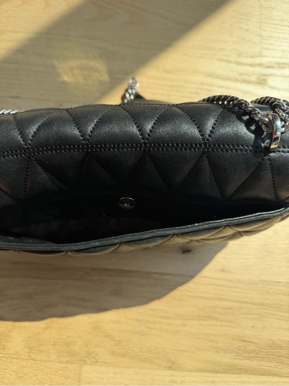 Michael Kors Black Quilted Shoulder Bag with Silver Chain - Picture 6 of 14
